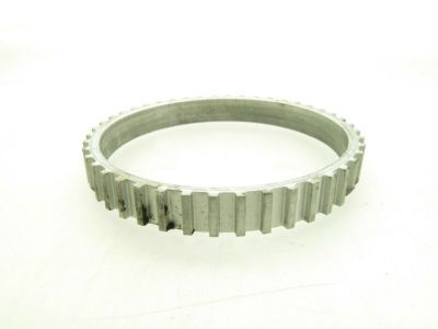 Mercury F5RZ-1104-B Hub & Bearing