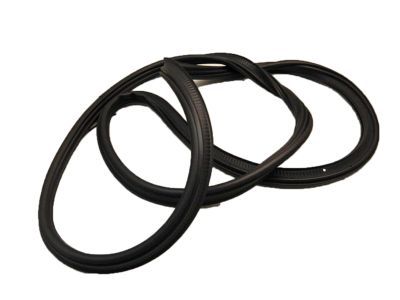 Lincoln 8T4Z-78404A06-A Weatherstrip