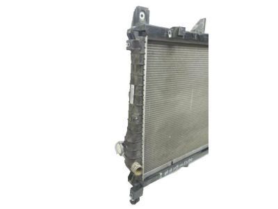 Ford 8L2Z-8005-A Radiator